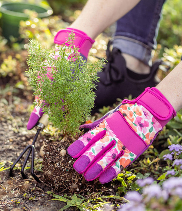 Gardening gloves